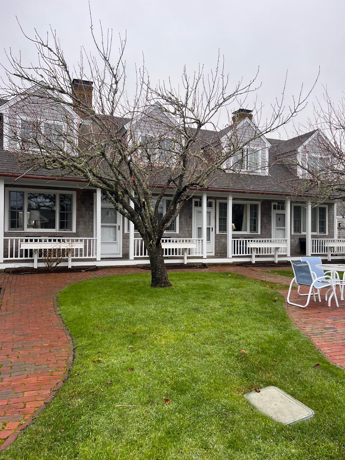 Brant Point Courtyard