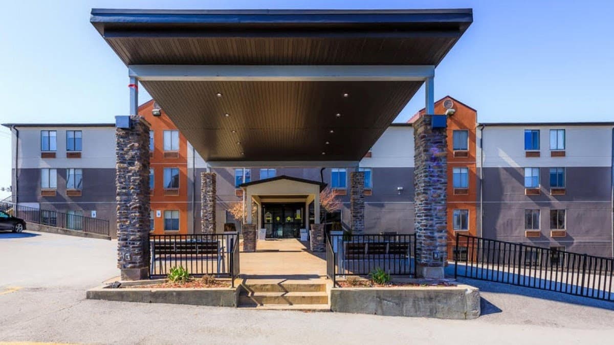 Holiday Inn Express Osage Beach - Lake of the Ozarks by IHG