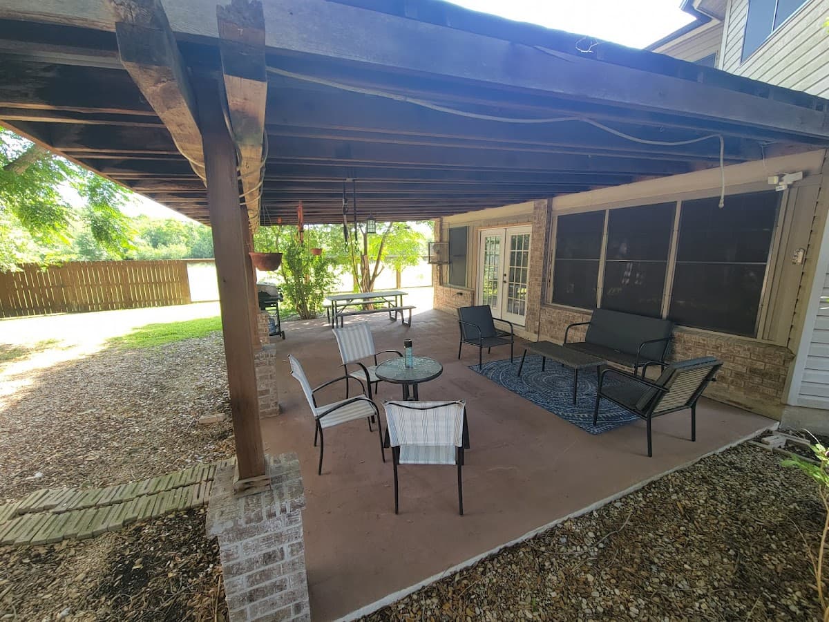 Shadow Creek Family Pit Pad (SHORT TERM LODGING)