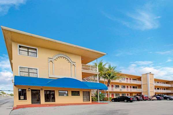 Travelodge by Wyndham Fort Lauderdale