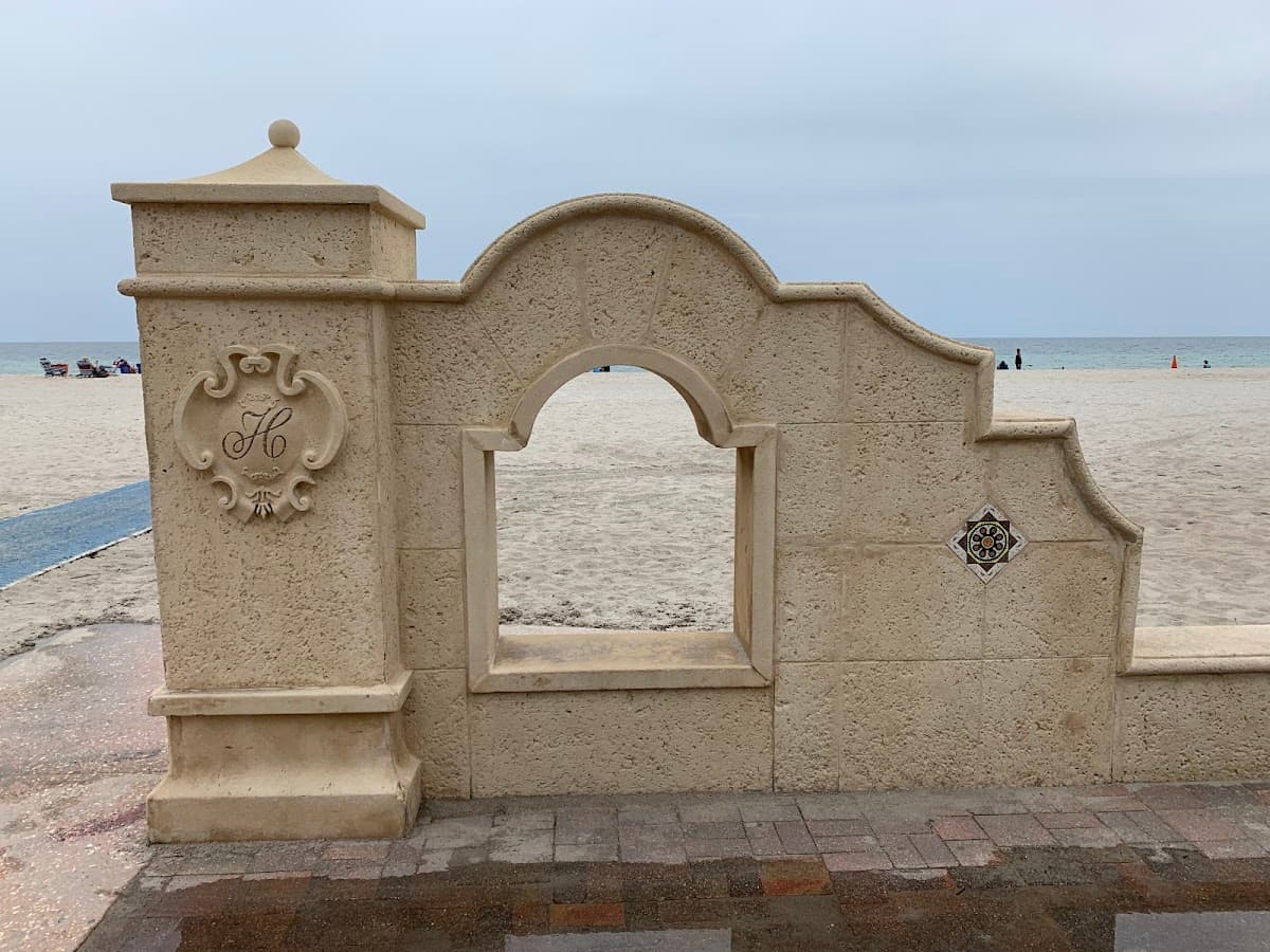 Hollywood Beach Inn Vacation Rentals