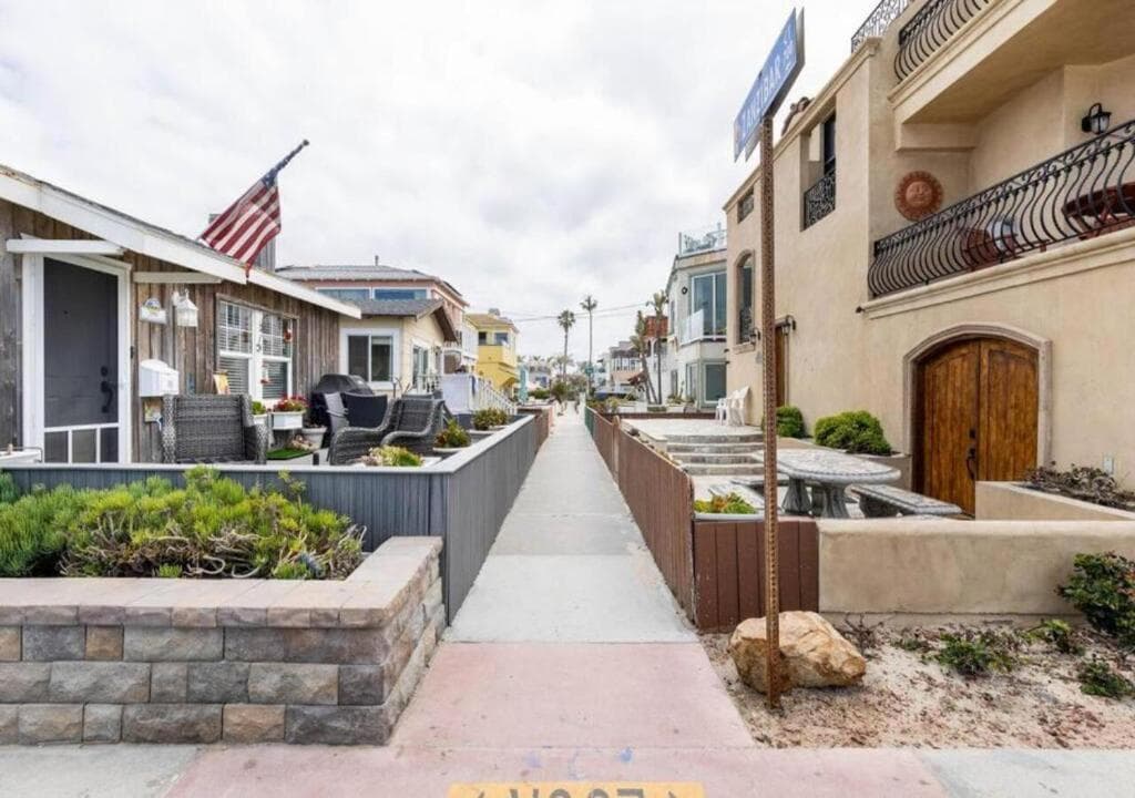 PB Paradise Home