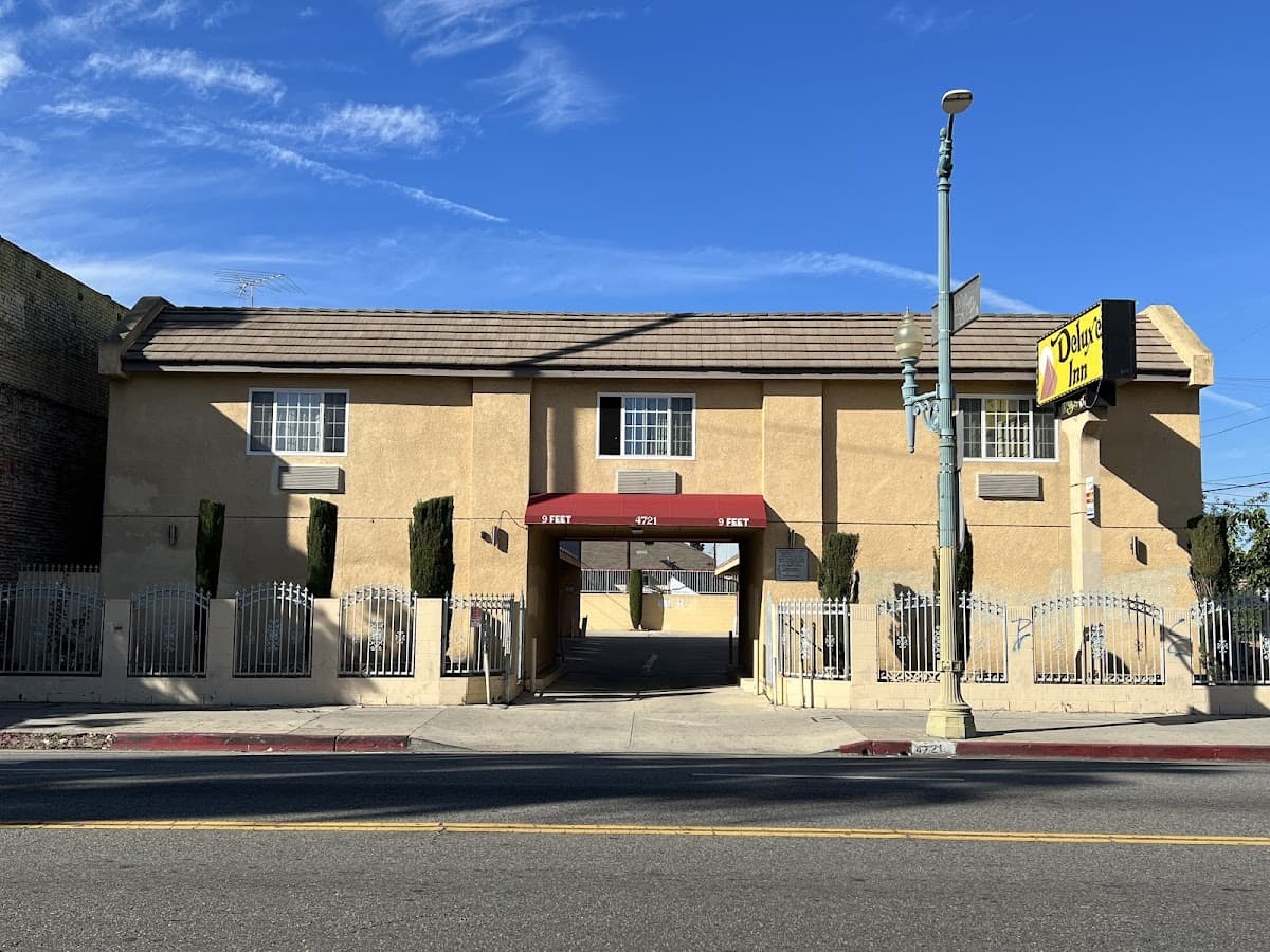 Deluxe Inn LA