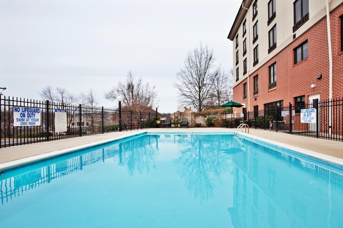 Holiday Inn Express & Suites Greenville-Downtown by IHG