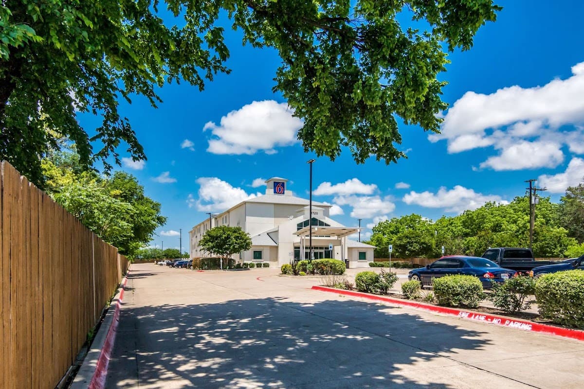 Motel 6 Cleburne, TX