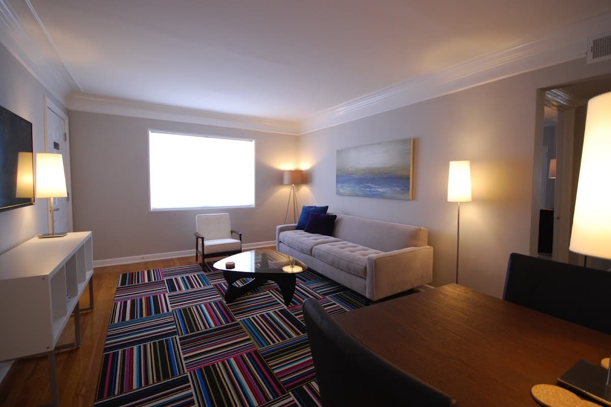 Brookwood Courtyard Furnished Short-Term Condominiums / Corporate Apartments / Vacation Rentals