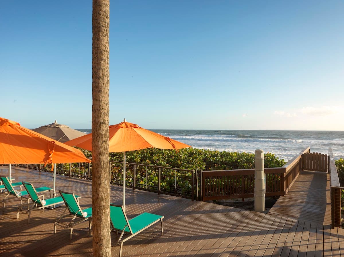 DoubleTree Suites by Hilton Hotel Melbourne Beach Oceanfront