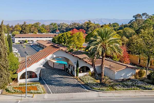 Super 8 by Wyndham San Jose Airport