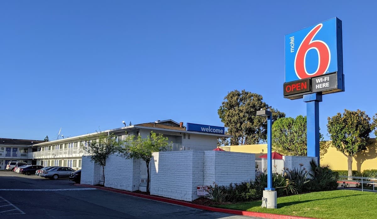 Motel 6 Santa Clara, CA