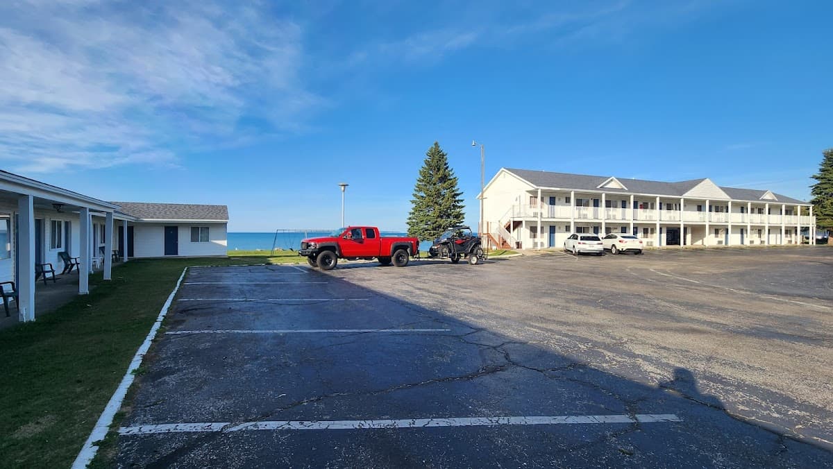 Sunrise Beach Motel