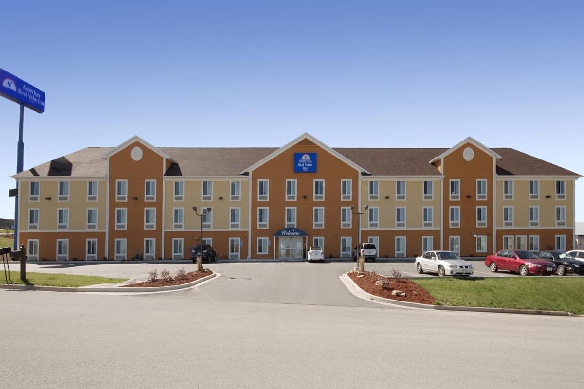 Americas Best Value Inn St. Robert