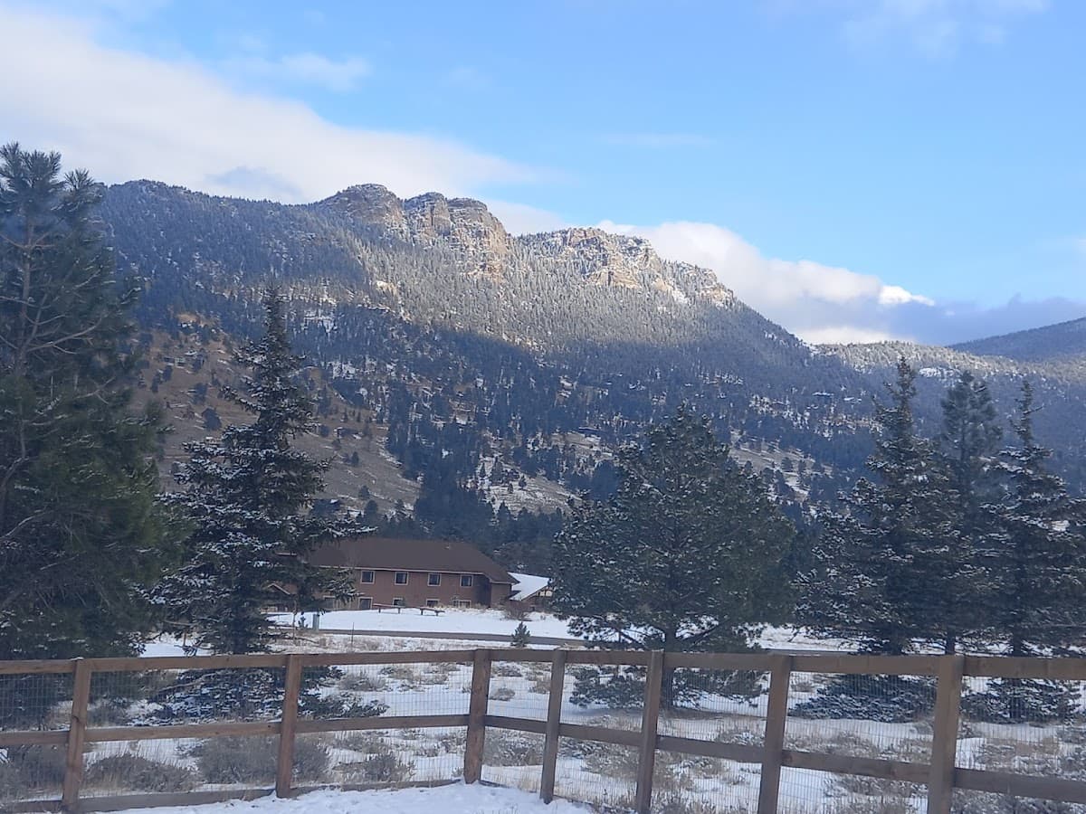 Twin View Cabin YMCA