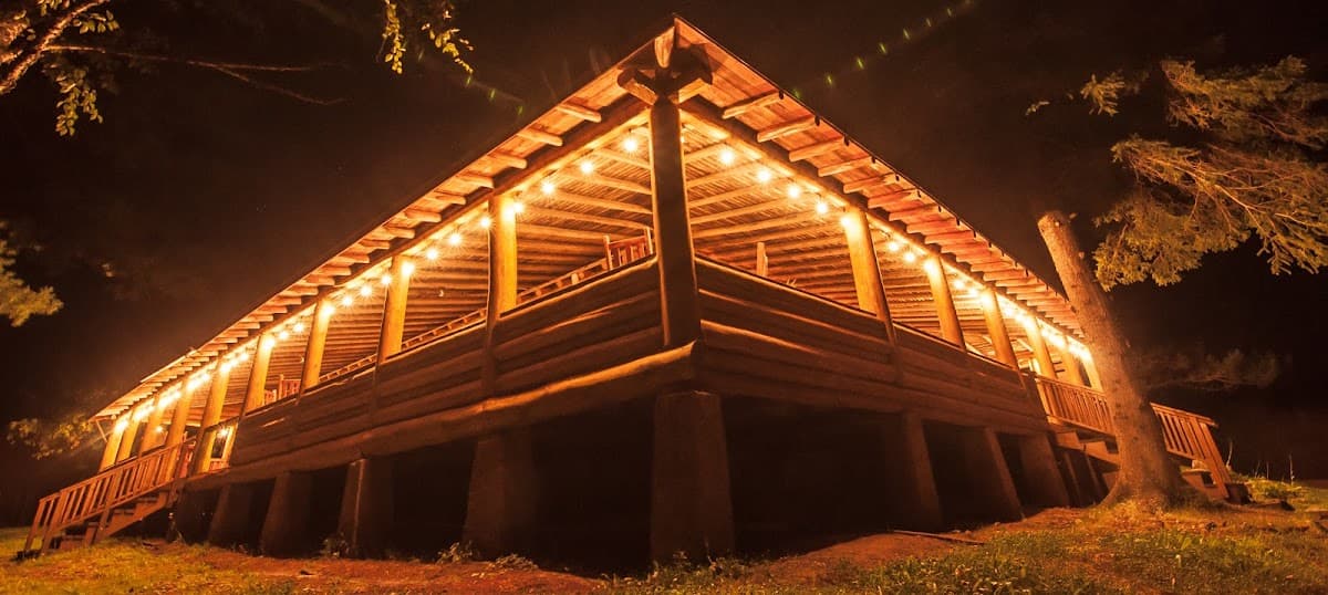Clearwater Historic Lodge and Canoe Outfitters