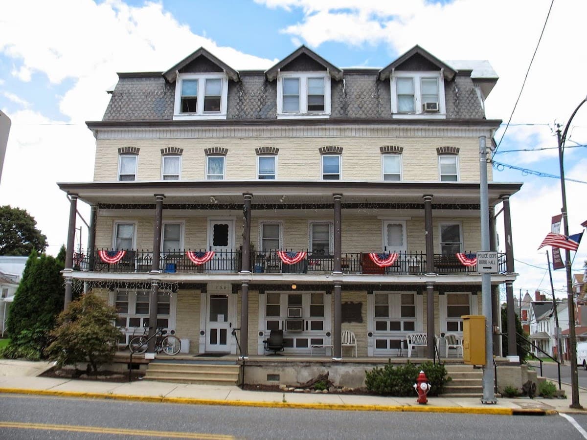 Fine Lodging