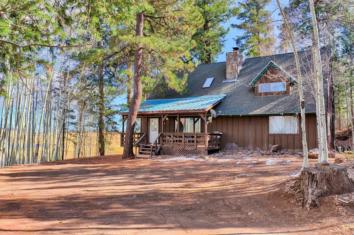 Sunrise Park Lodge