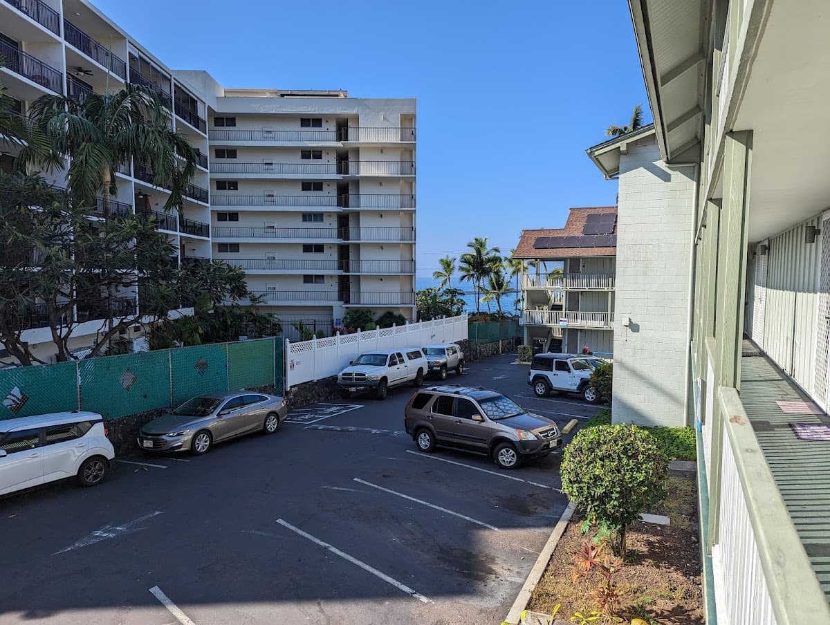 Kona Islander Inn Hotel