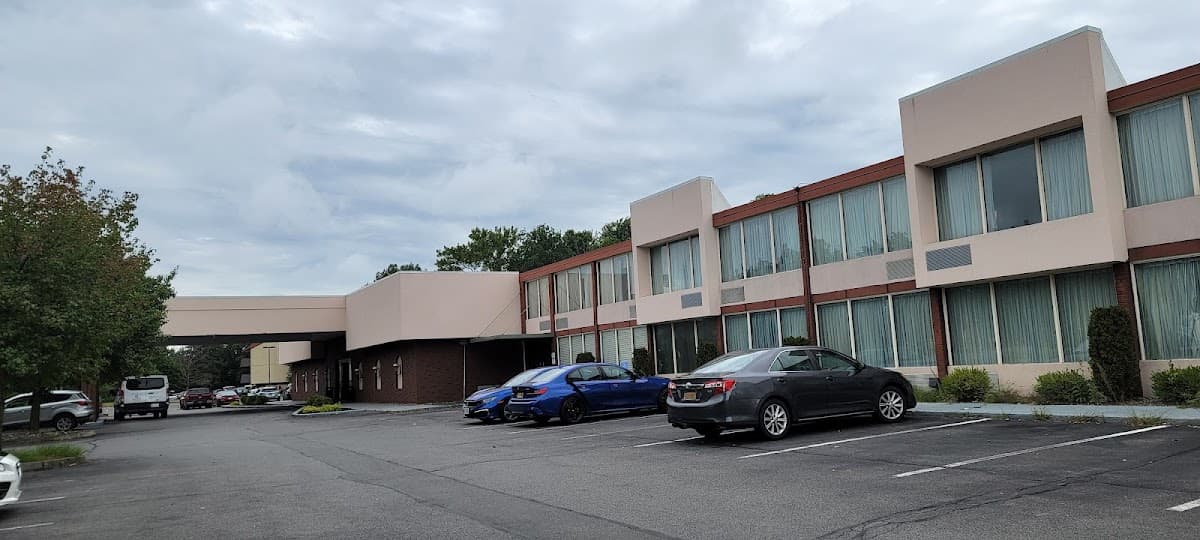 SureStay Plus By Best Western Albany Airport