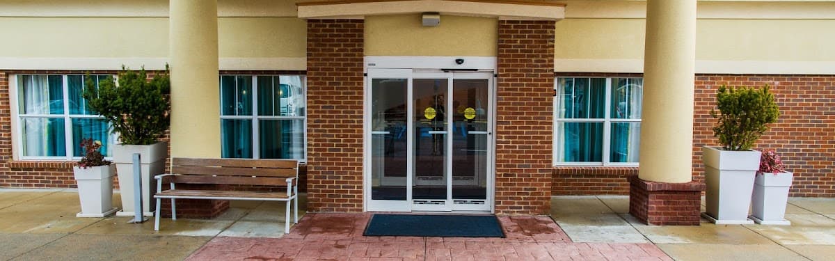 Holiday Inn Express Alpharetta - Roswell by IHG