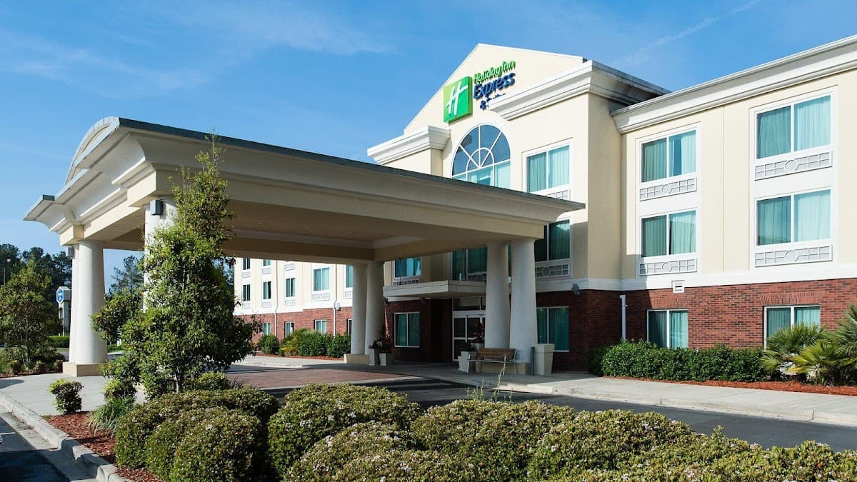 Holiday Inn Express & Suites Walterboro I-95 by IHG