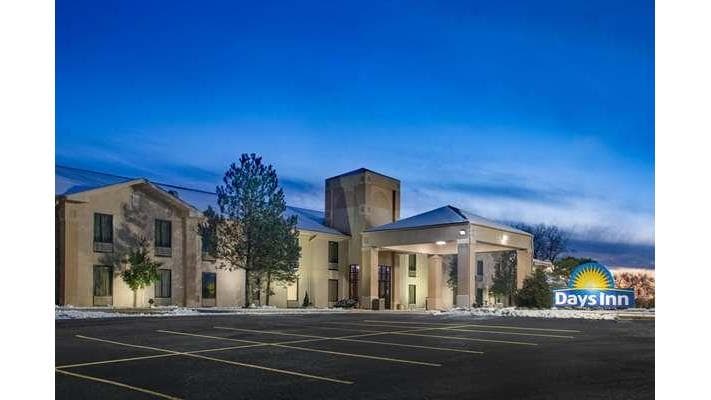 Days Inn & Suites by Wyndham Cuba