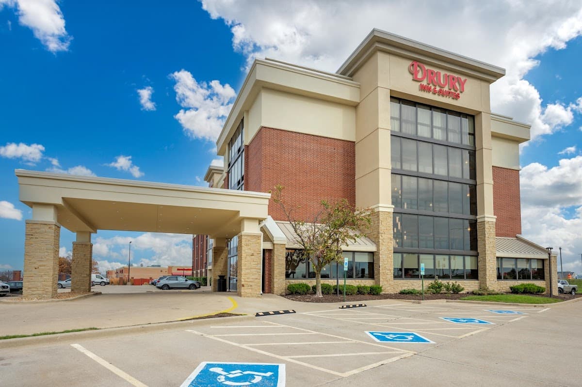Drury Inn & Suites Champaign