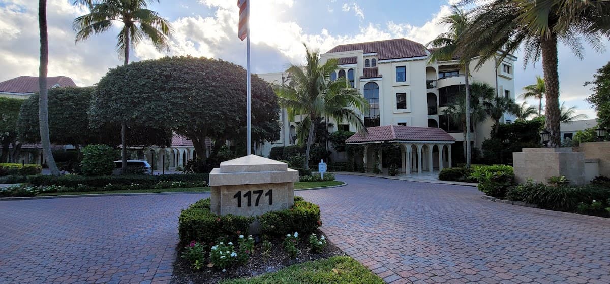 El Cortijo Condominium Associates