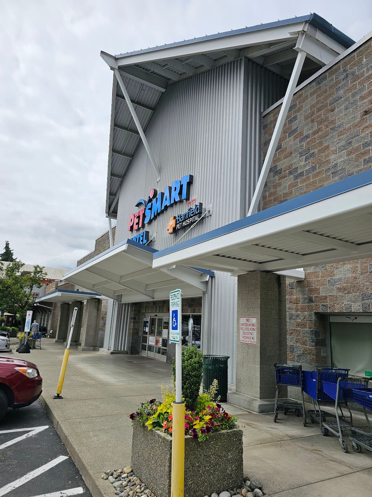 PetSmart Pet Hotel