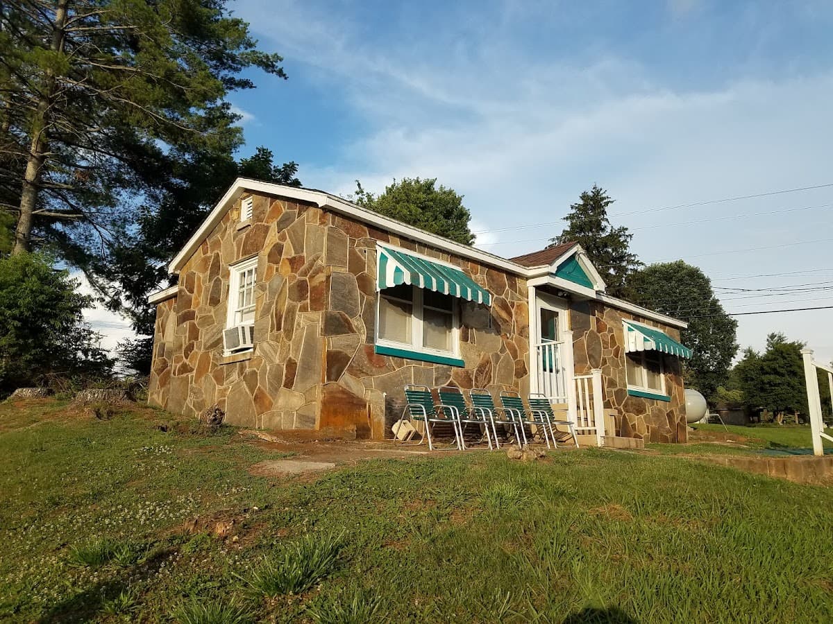 A Sapphire Inn