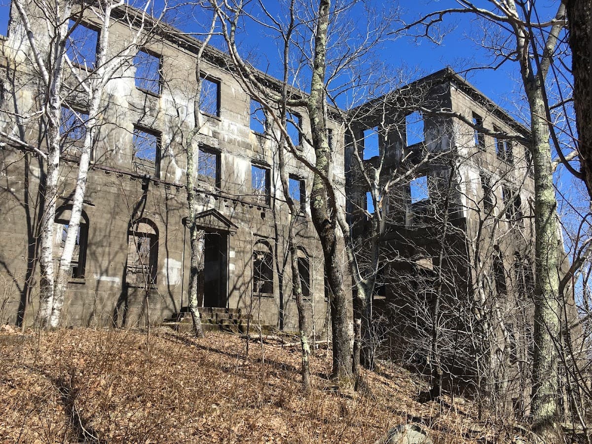 Overlook Mountain House ruins