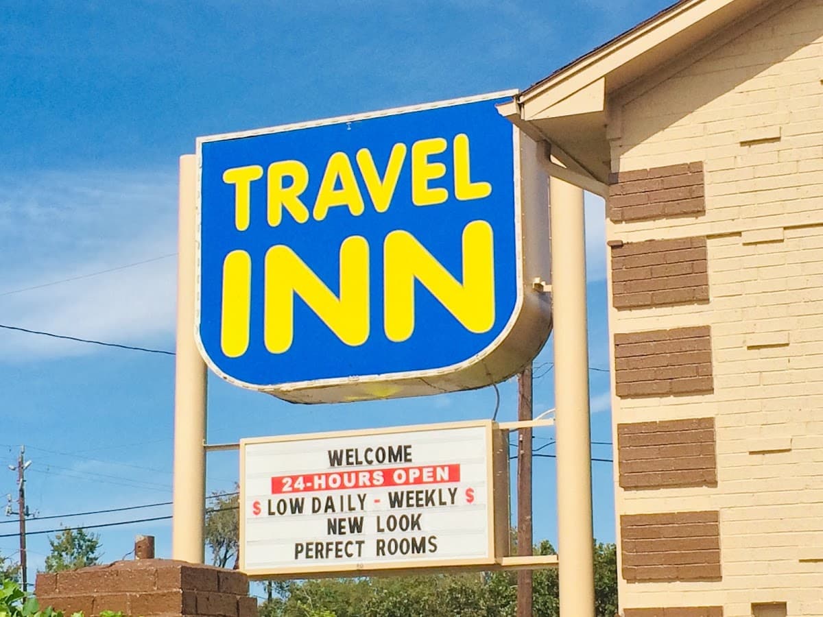 Travel Inn near Houston Downtown