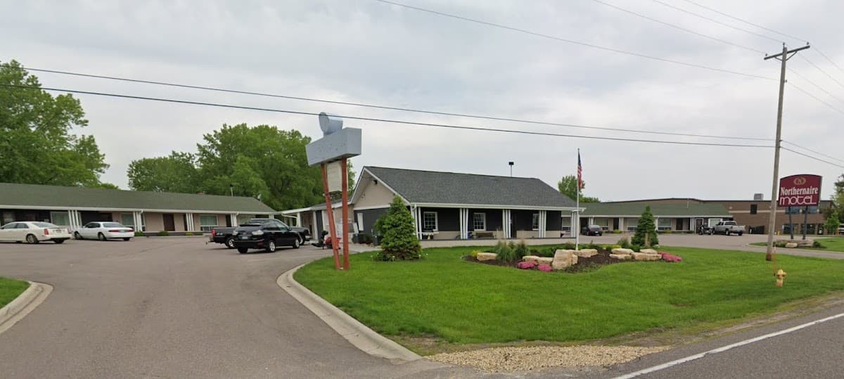 Northernaire Motel