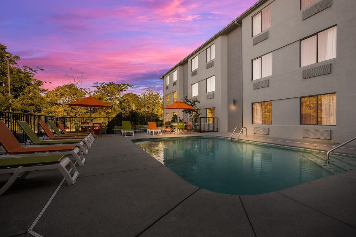 Clarion Pointe Sevierville-Pigeon Forge