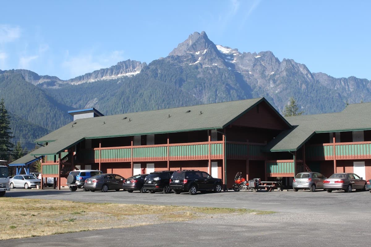 Darrington Motor Inn