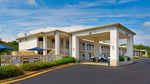 Motel 6 Albany, GA