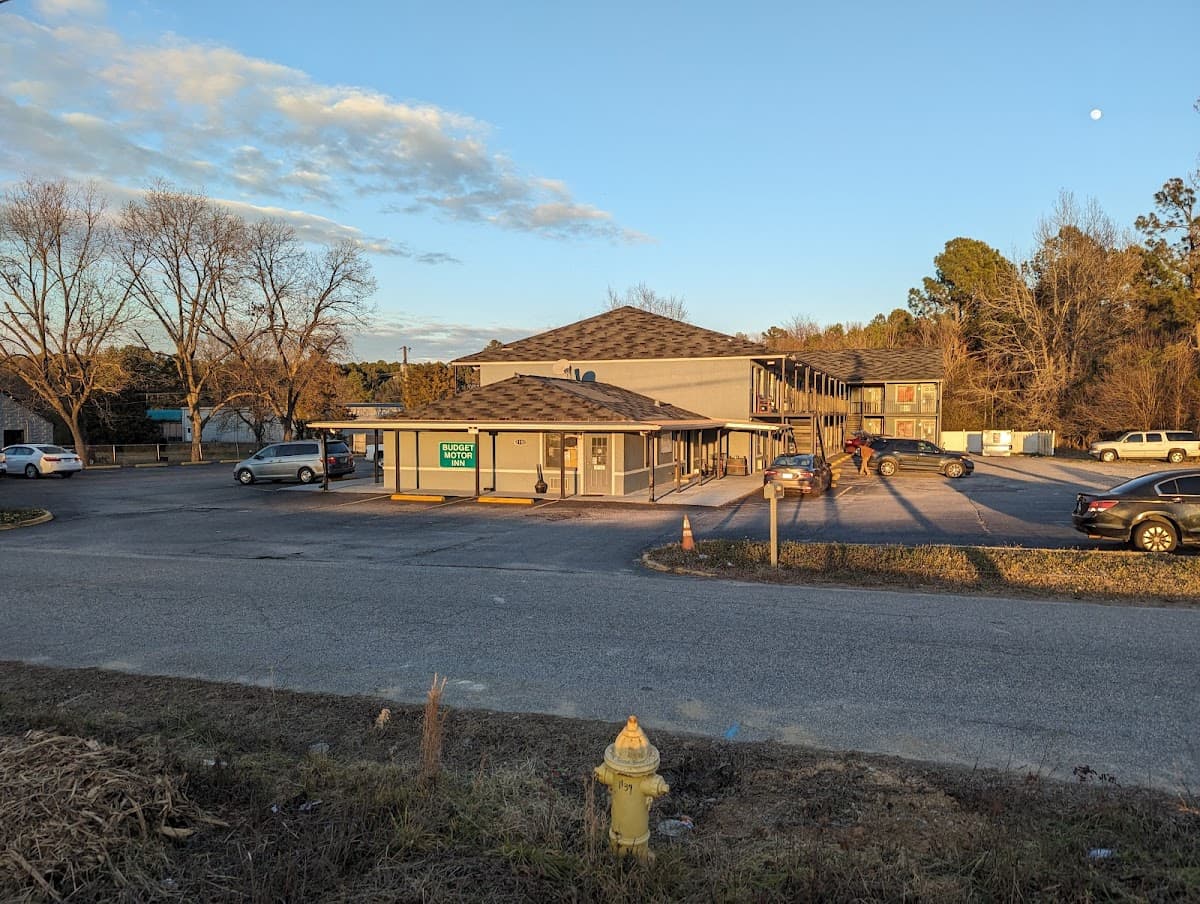 Budget Motor Inn - Petersburg / Fort Lee