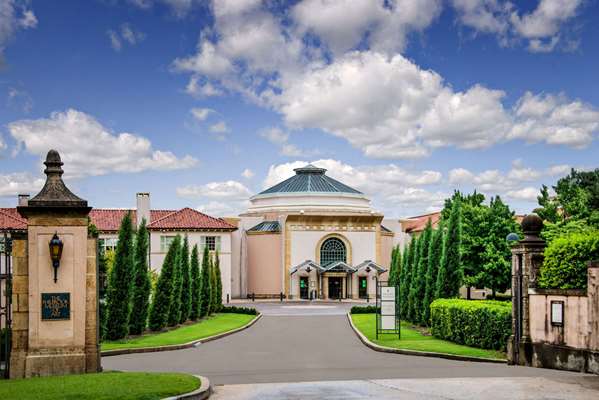 Super 8 by Wyndham Tulsa/Arpt/St Fairgrounds