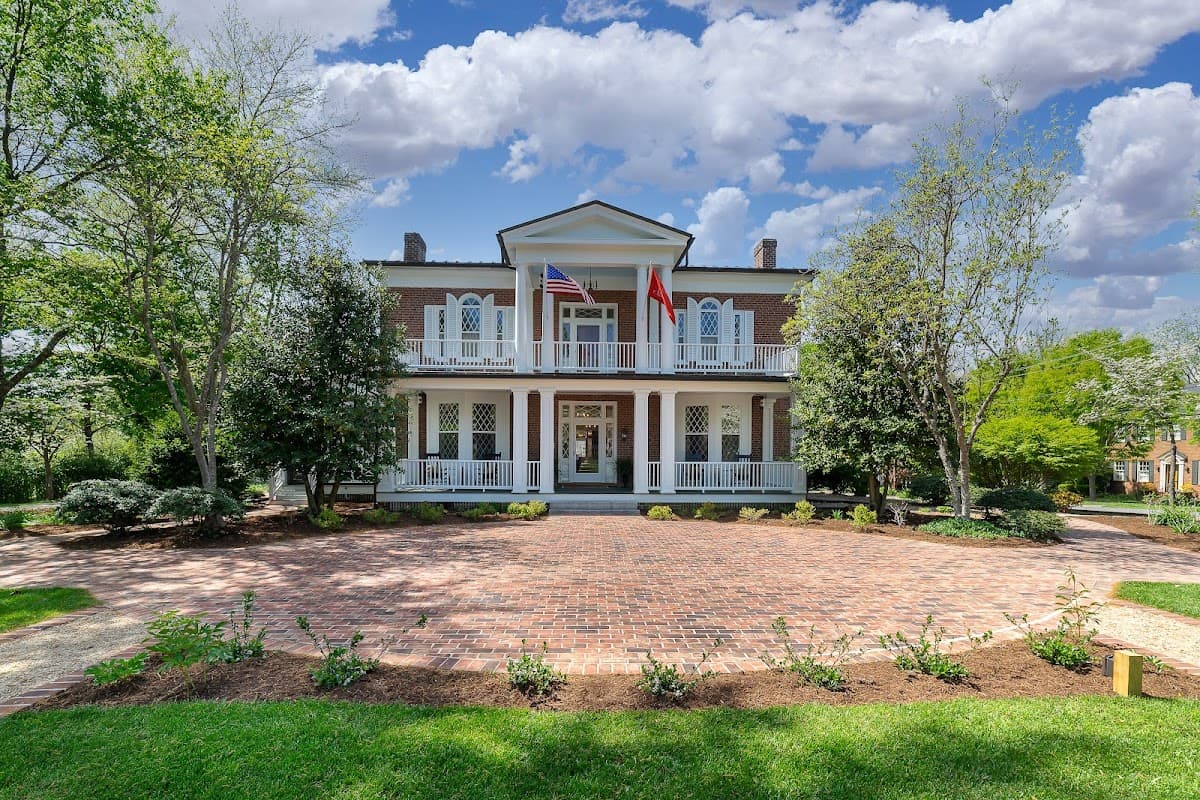 Stonegate: An Elegant Guesthouse