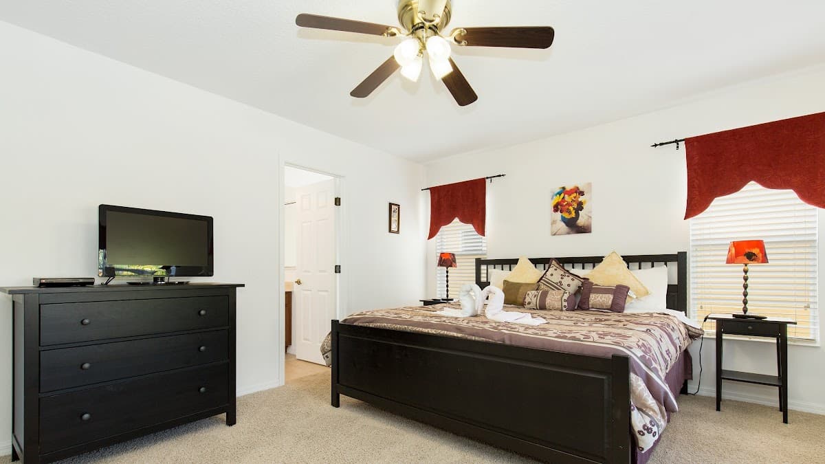 Bella Vida Vacation Homes