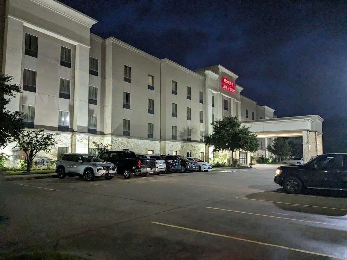 Holiday Inn Express & Suites Conroe I-45 North