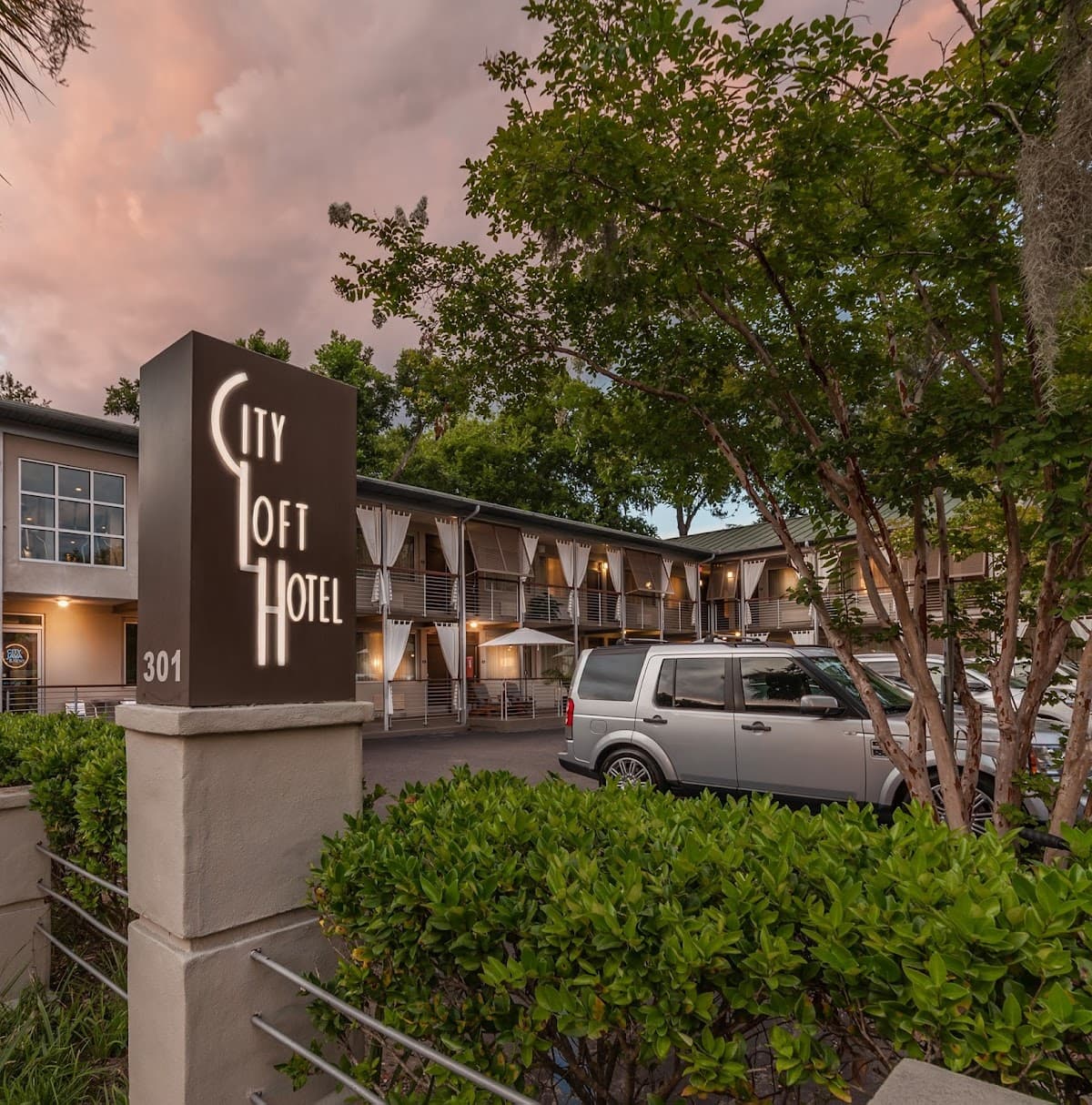 City Loft Hotel