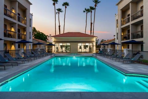 Courtyard by Marriott Palm Springs