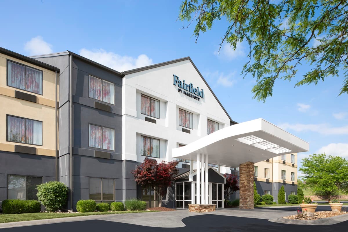 Fort Wood Hotels
