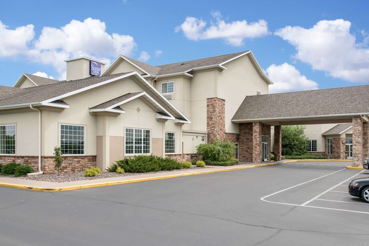 Sleep Inn & Suites Conference Center Eau Claire North