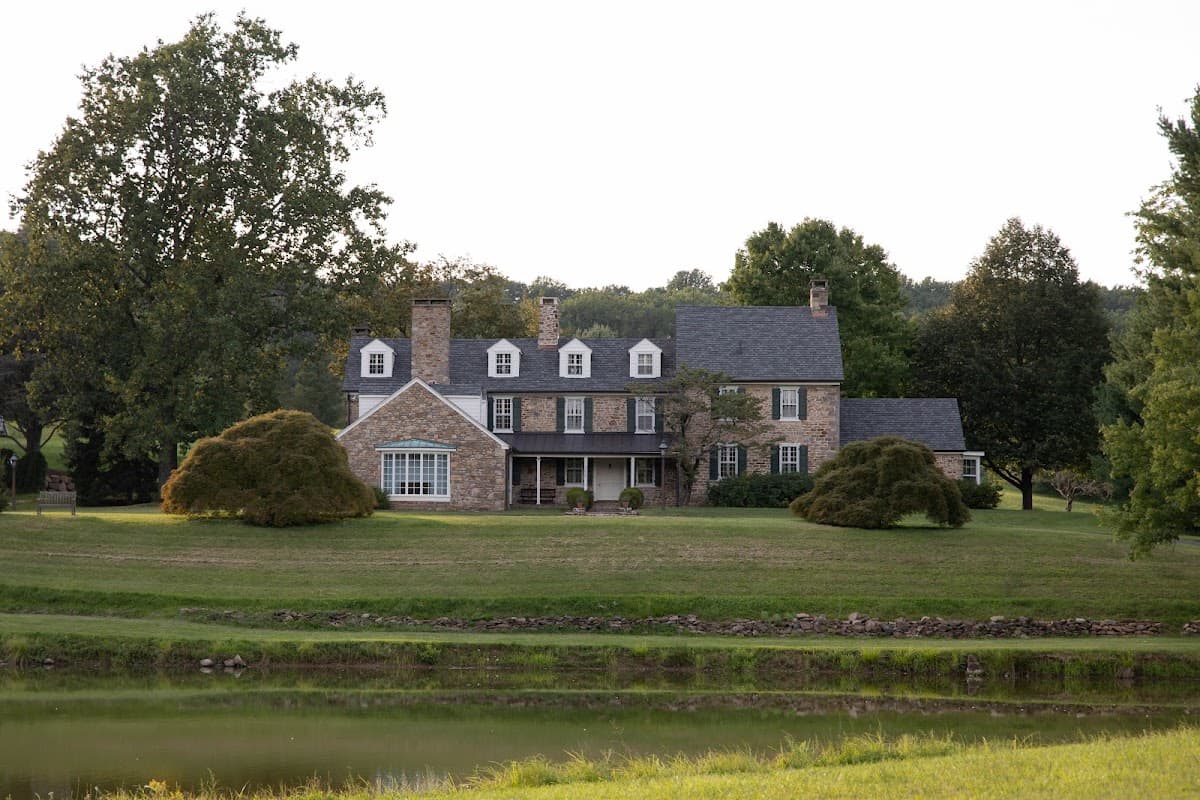 The Inn at Fox Briar Farm - Inn, Weddings, Events