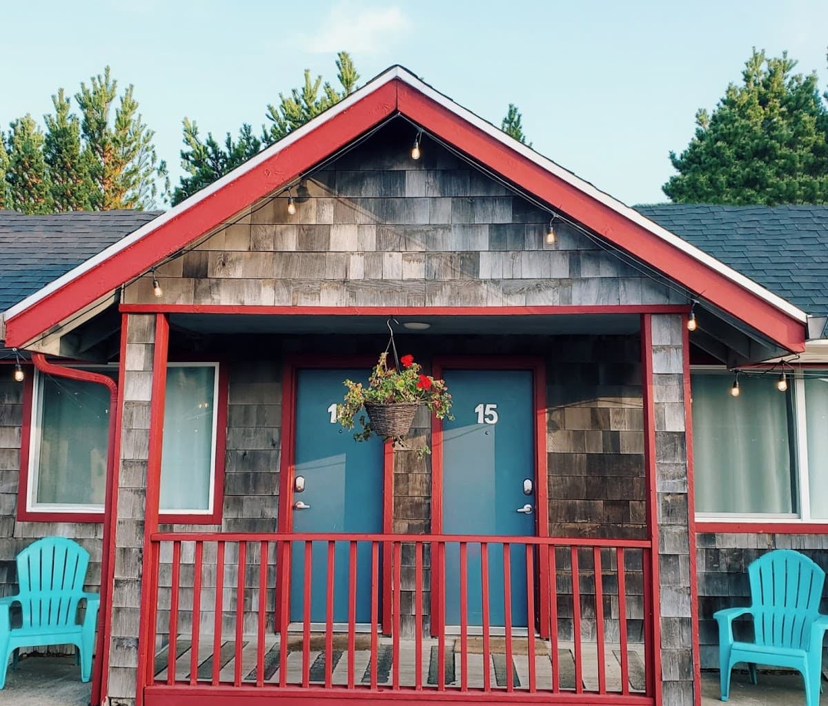Surf & Sand Inn