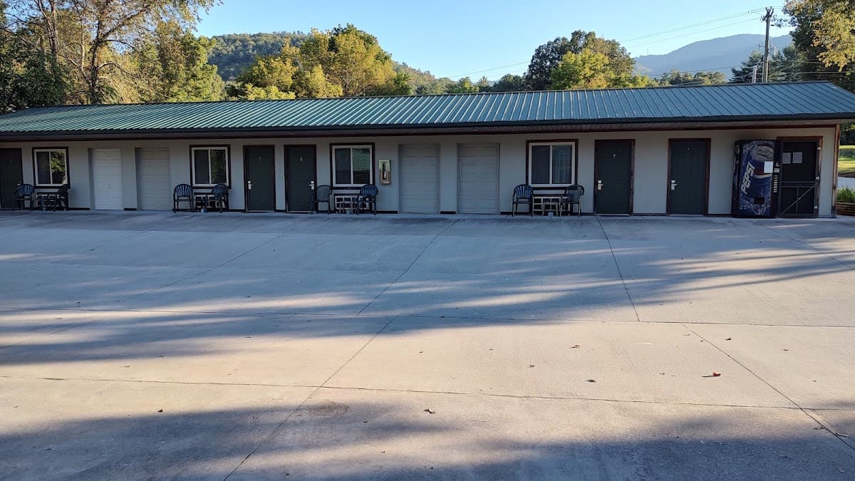 Two Wheel Inn