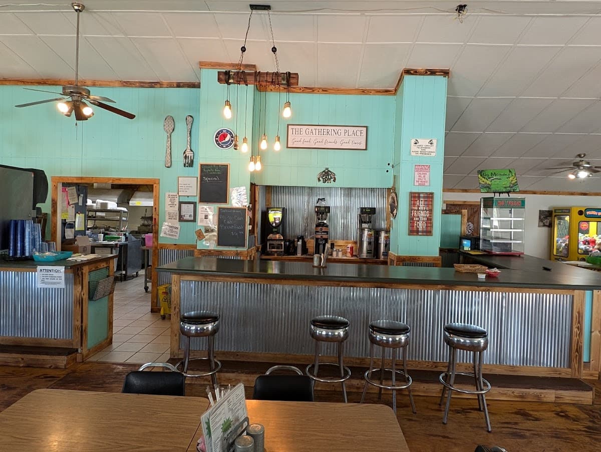 Big Momma's Boughetto Bistro and Hotel