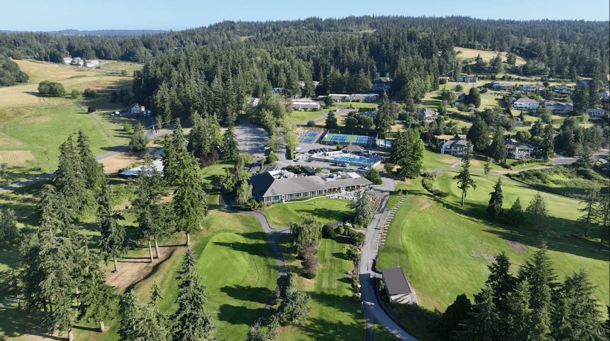 Useless Bay Golf & Country Club