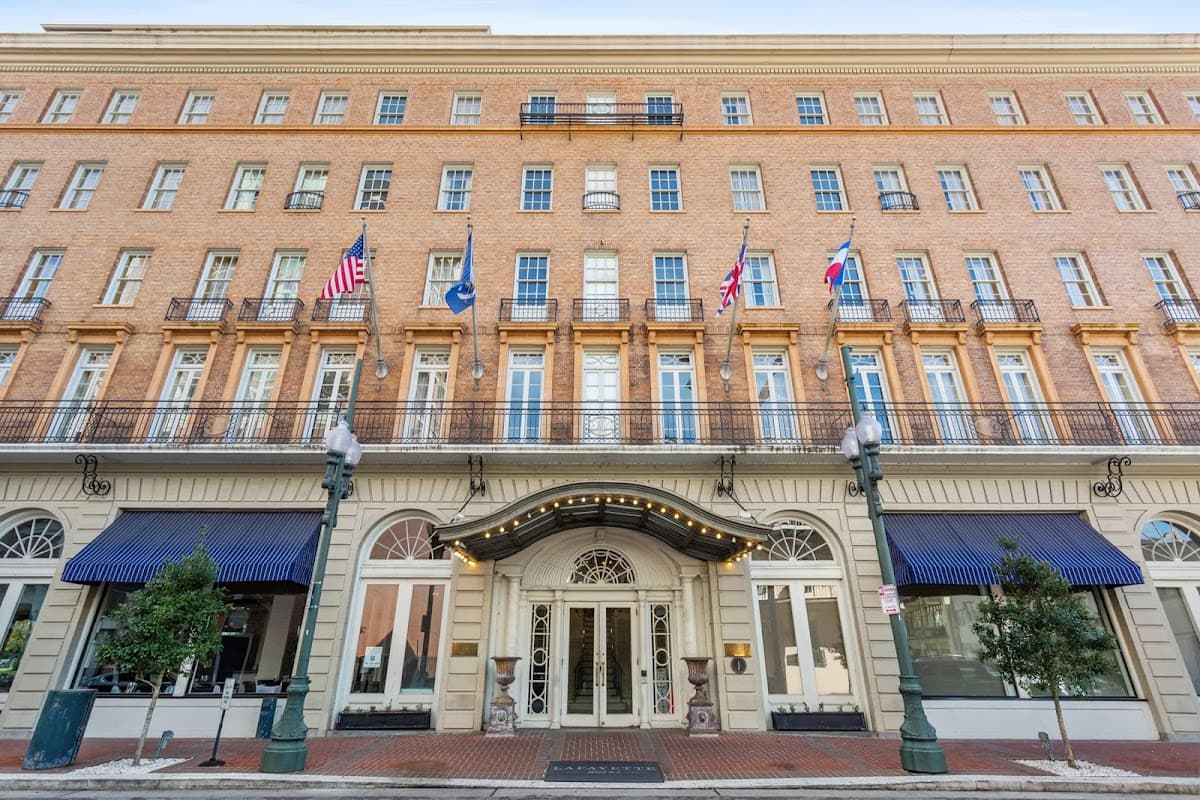 The Lafayette New Orleans by Kasa