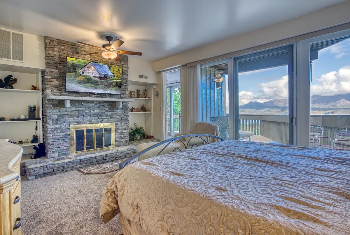 Bighorn Chalet Gatlinburg